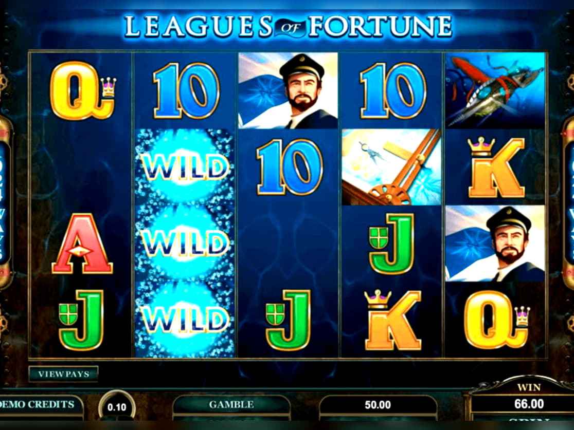 €435 Daily freeroll slot tournament at Casino Cruise