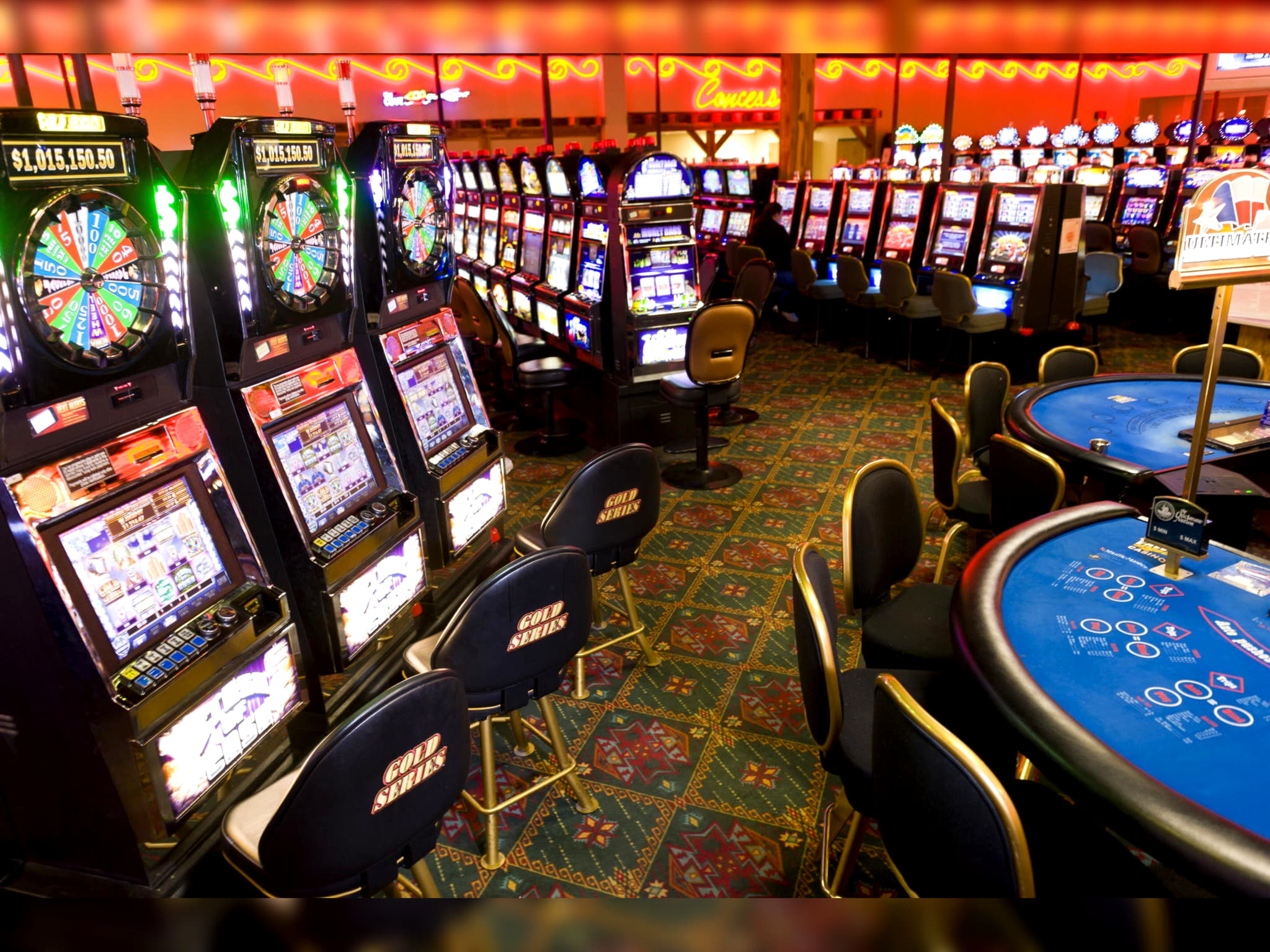 EURO 220 casino chip at Slotty Dubai Casino