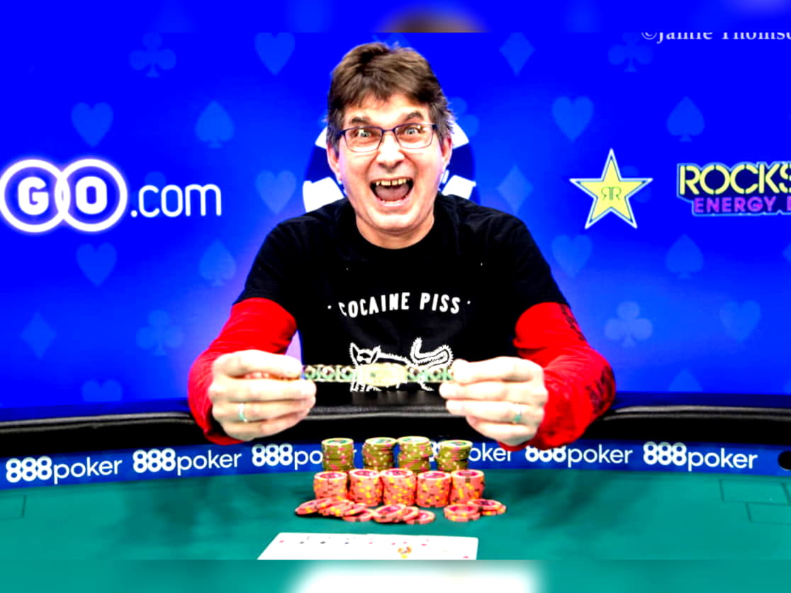 €210 Free Chip at Fly Casino