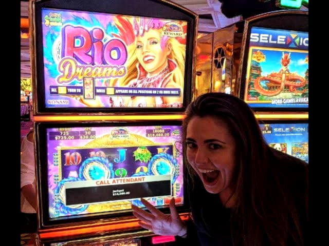 £685 FREE Casino Chip at Fruity Casa Casino