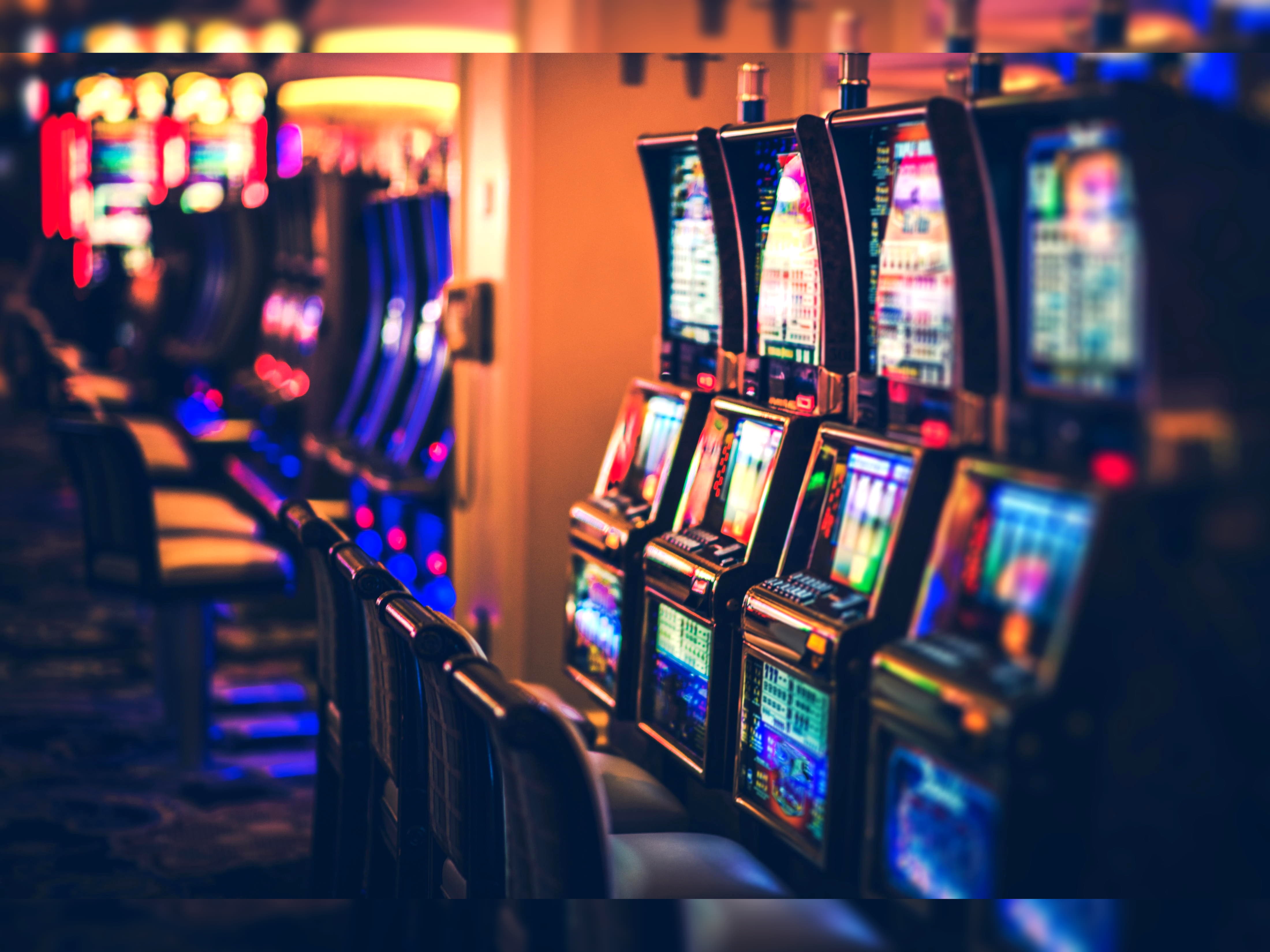 ﻿$333 Tournament at Magic Red Casino