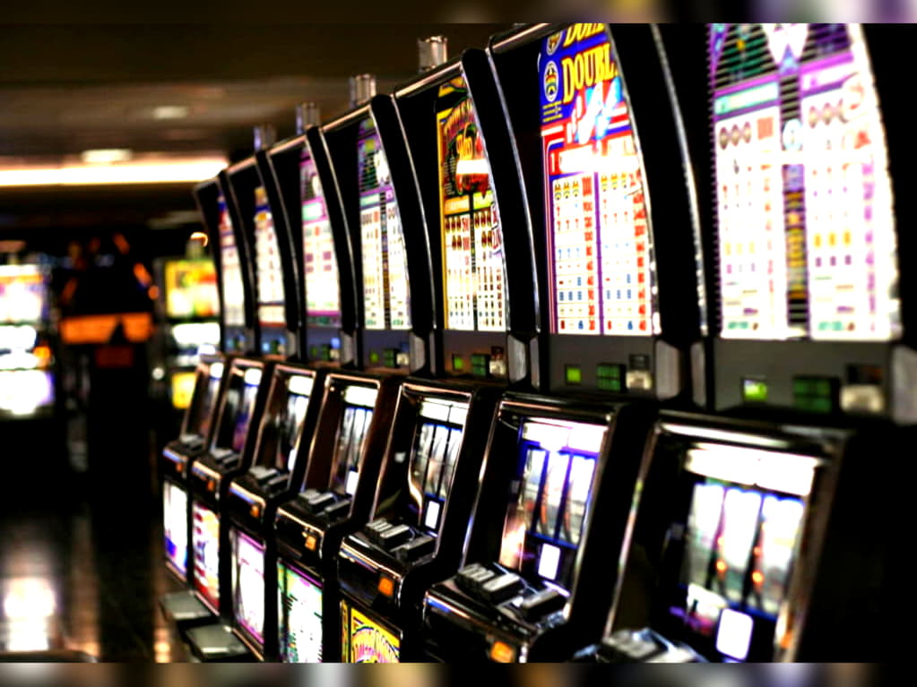 220 Free Spins Casino at Captain Cooks Casino