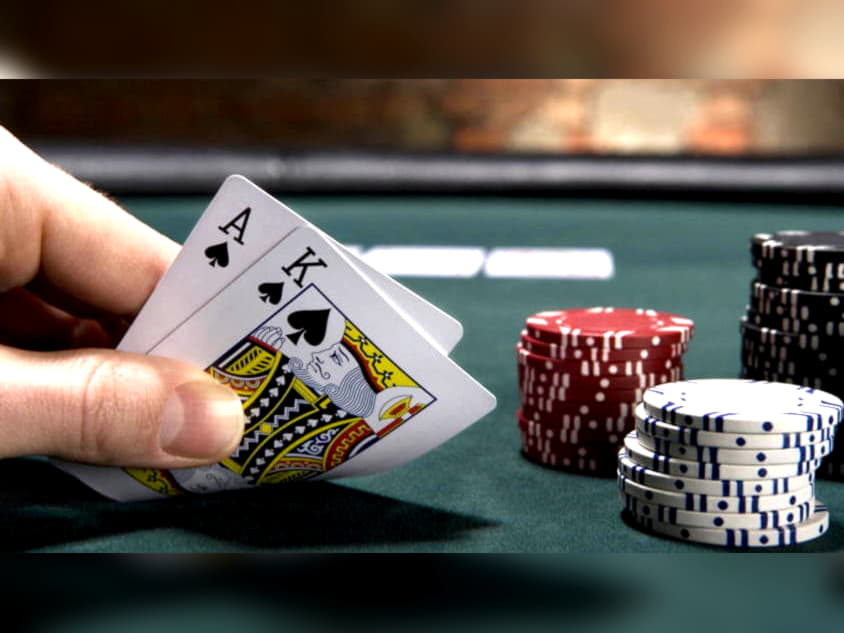 235 FREE SPINS at Casino com