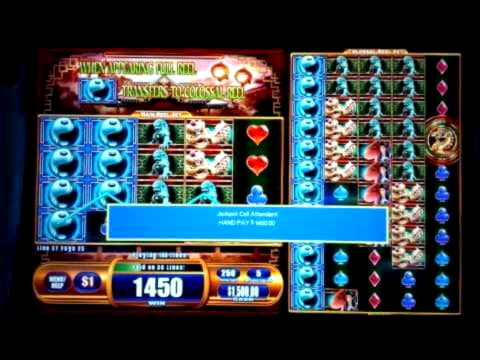 £240 Free Money at Roaring 21 Casino