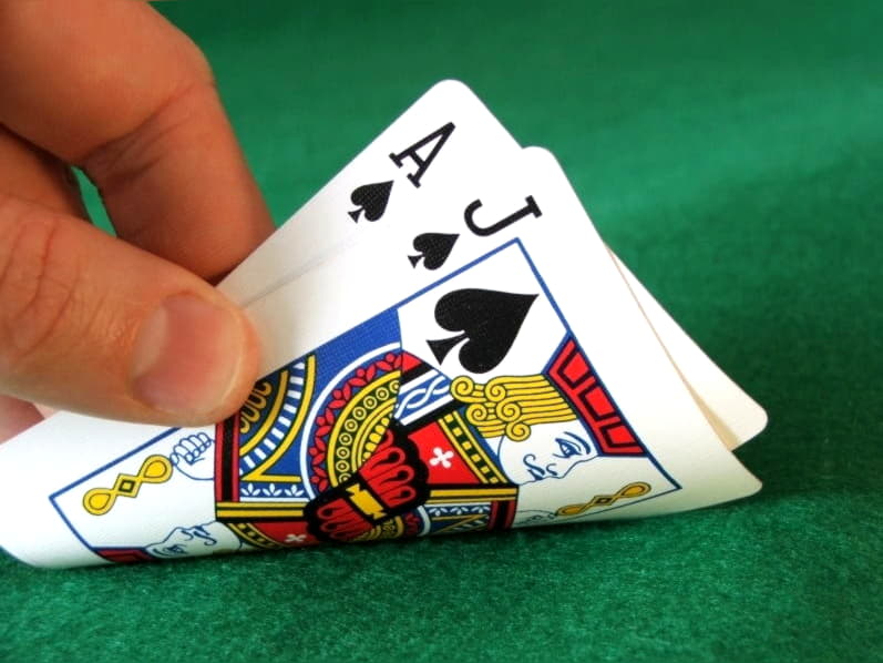 105 Free casino spins at Cashmio Casino