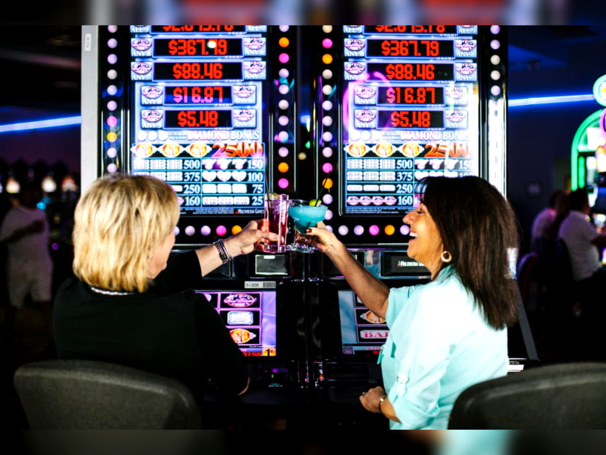 410% Match at a casino at Spintropolis Casino