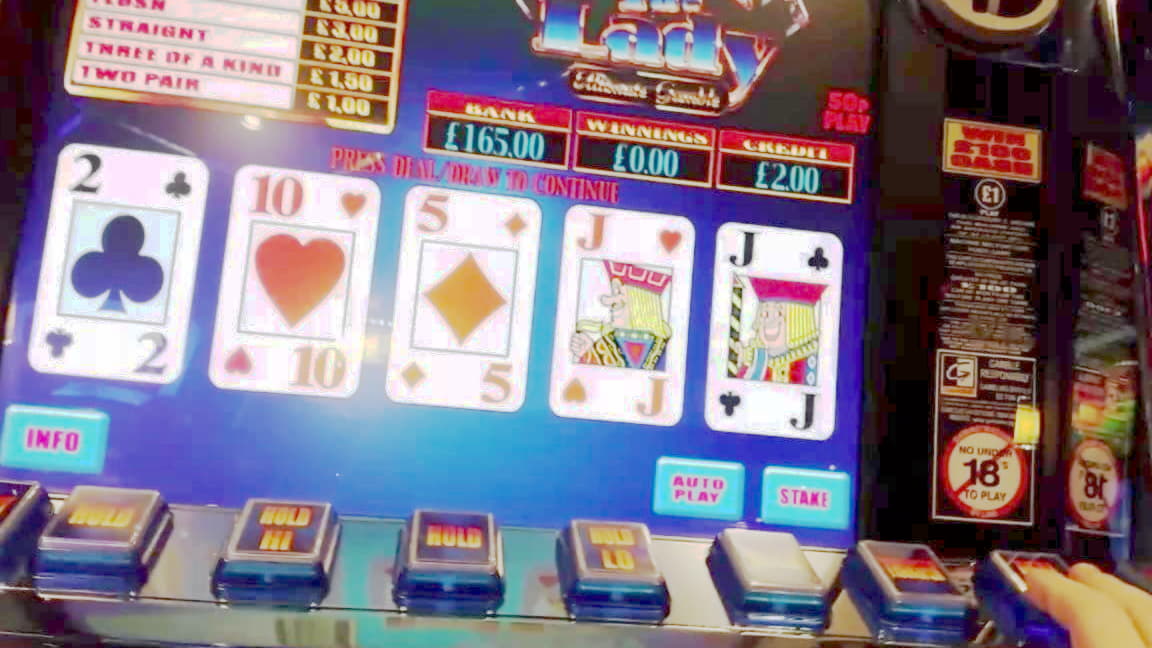 £330 FREE Casino Chip at Hippozino Casino