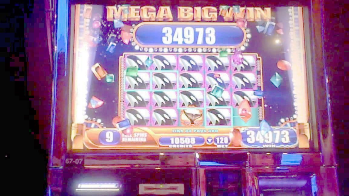 10 Free Spins right now at Casino Luck