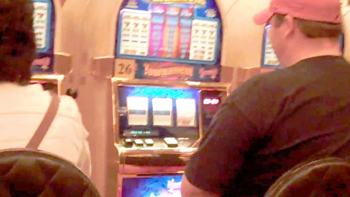 210 Free Spins no deposit at Casino com