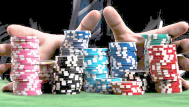 $155 Daily freeroll slot tournament at 888 Casino