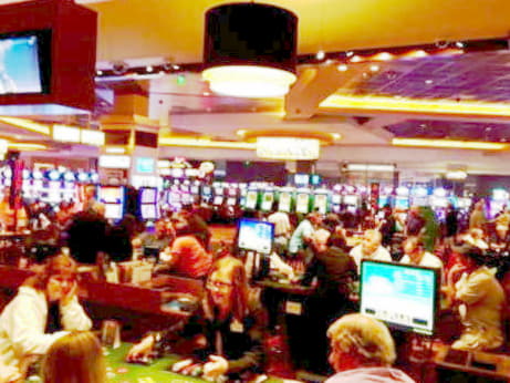 $99 Mobile freeroll slot tournament at Betnspin Casino