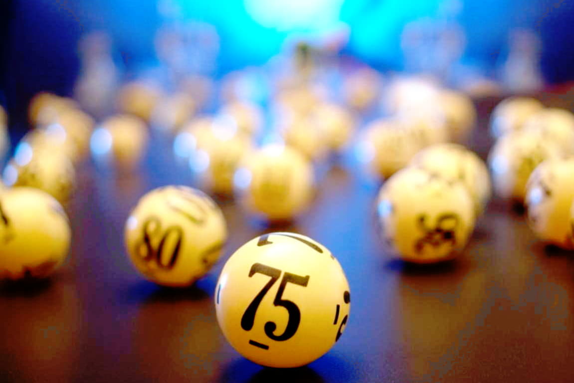 140 FREE SPINS at Hippozino Casino