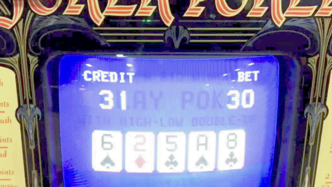 490% Deposit match bonus at Inter Casino