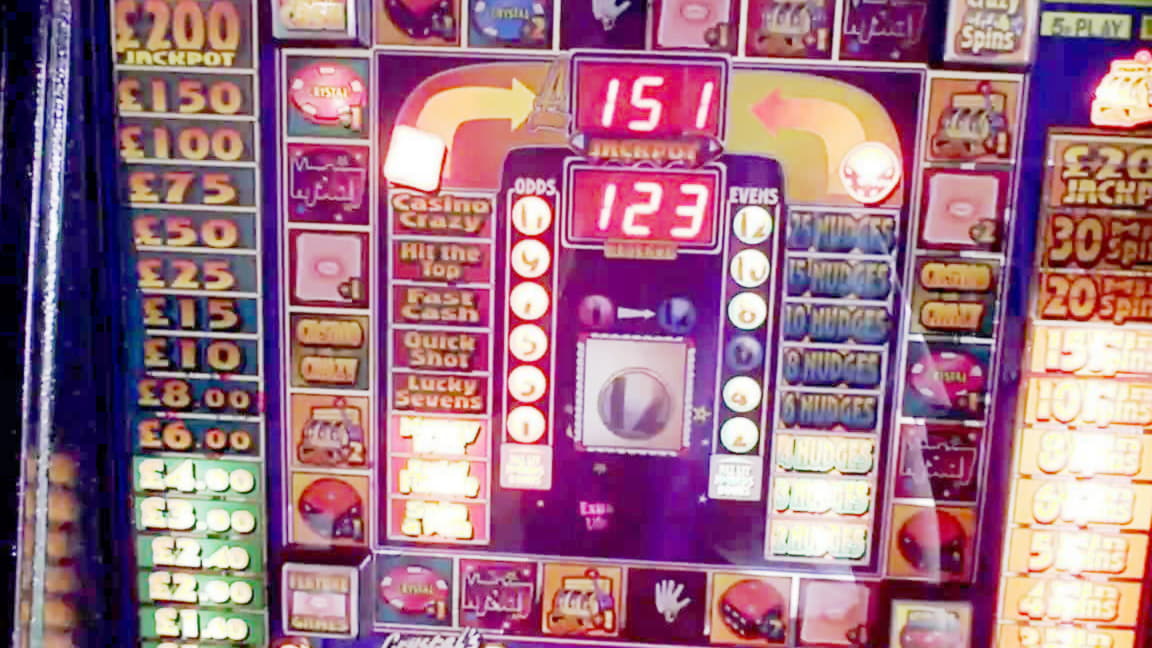 99 free spins no deposit at Hippozino Casino
