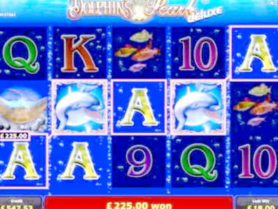 EUR 295 Casino Chip at Buzzluck Casino