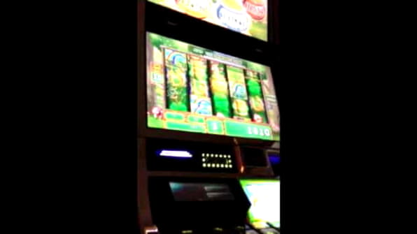 £110 Casino tournaments freeroll at William Hill Casino