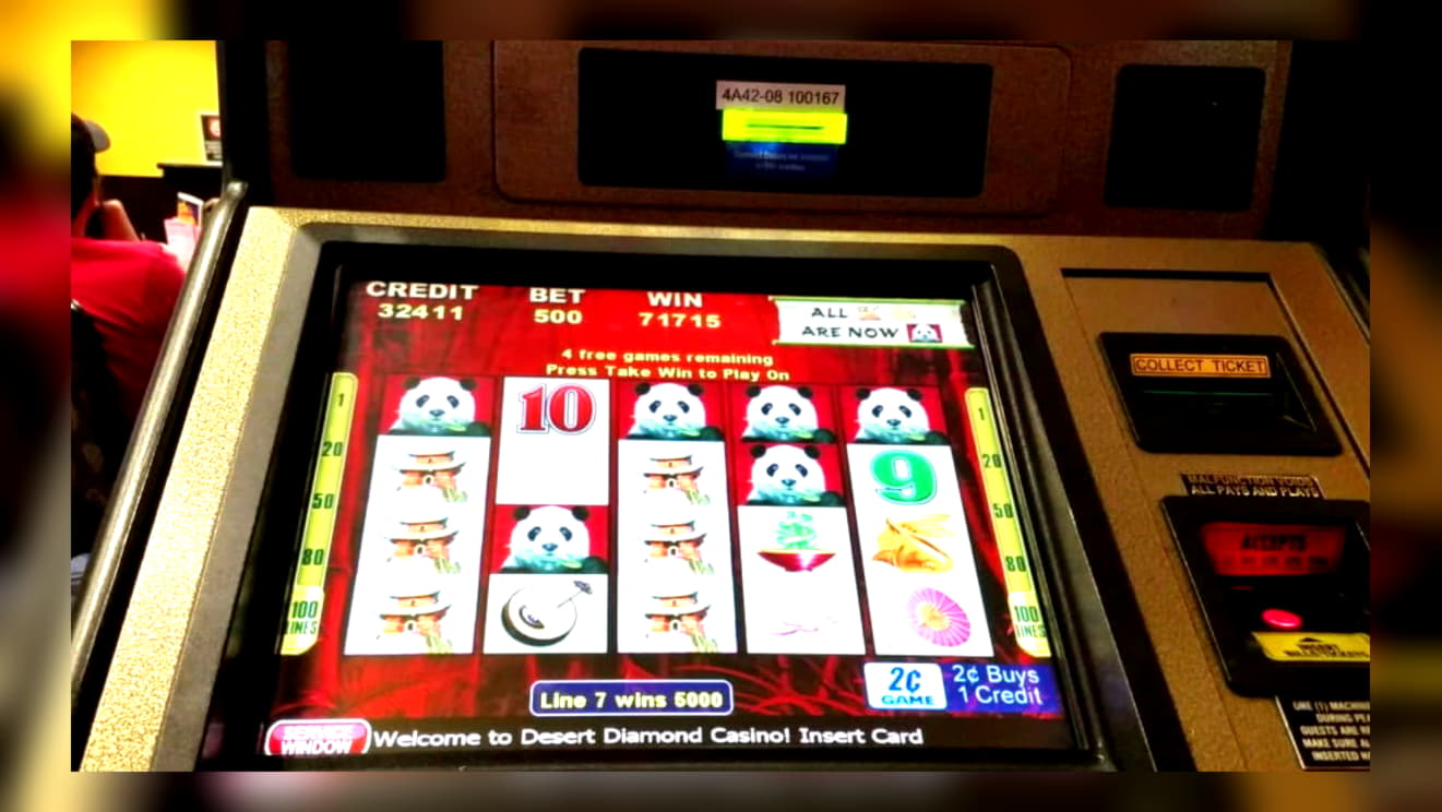 $200 Daily freeroll slot tournament at Inter Casino