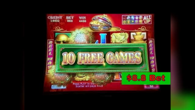 85 Free Spins no deposit at Hippozino Casino