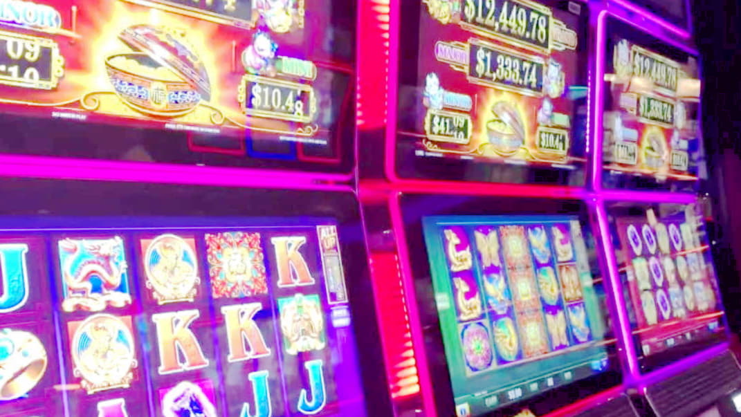 £160 Mobile freeroll slot tournament at Spin Palace Casino