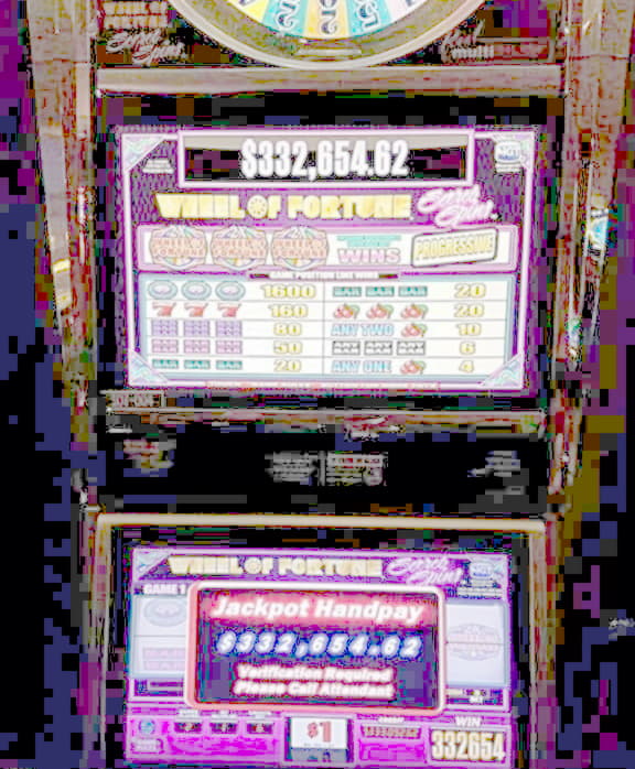 €690 Free Chip at 7 Reels Casino