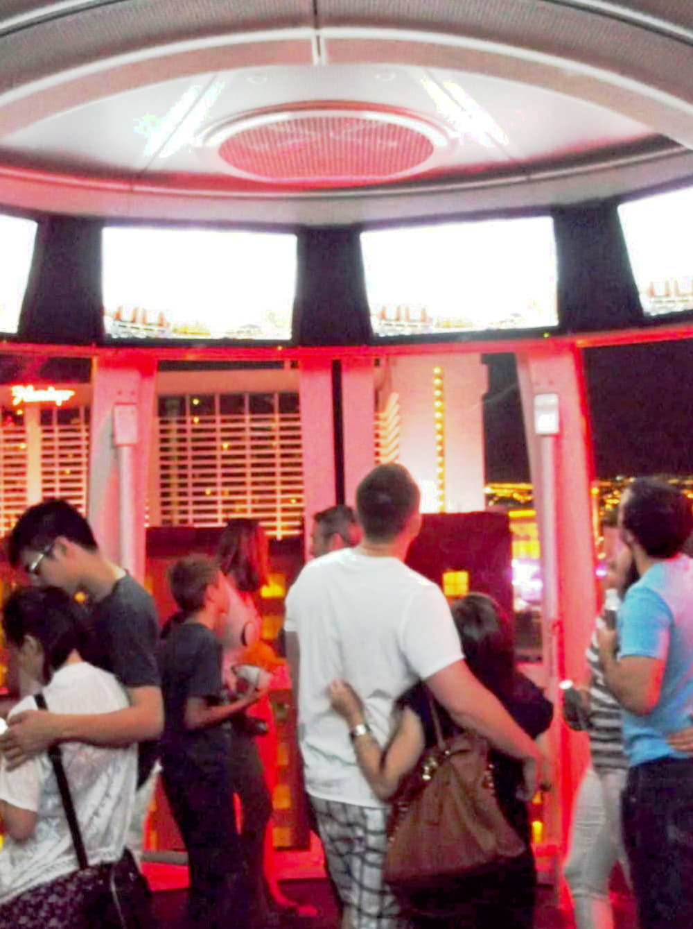 $155 Daily freeroll slot tournament at Leo Vegas Casino