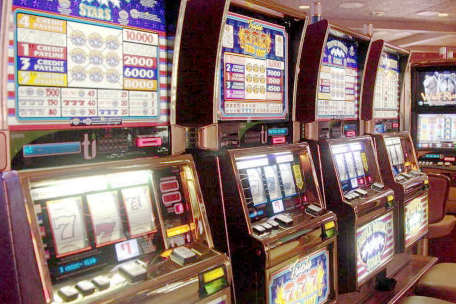 370% First Deposit Bonus at Leo Dubai Casino